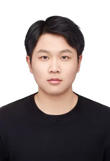 李昂